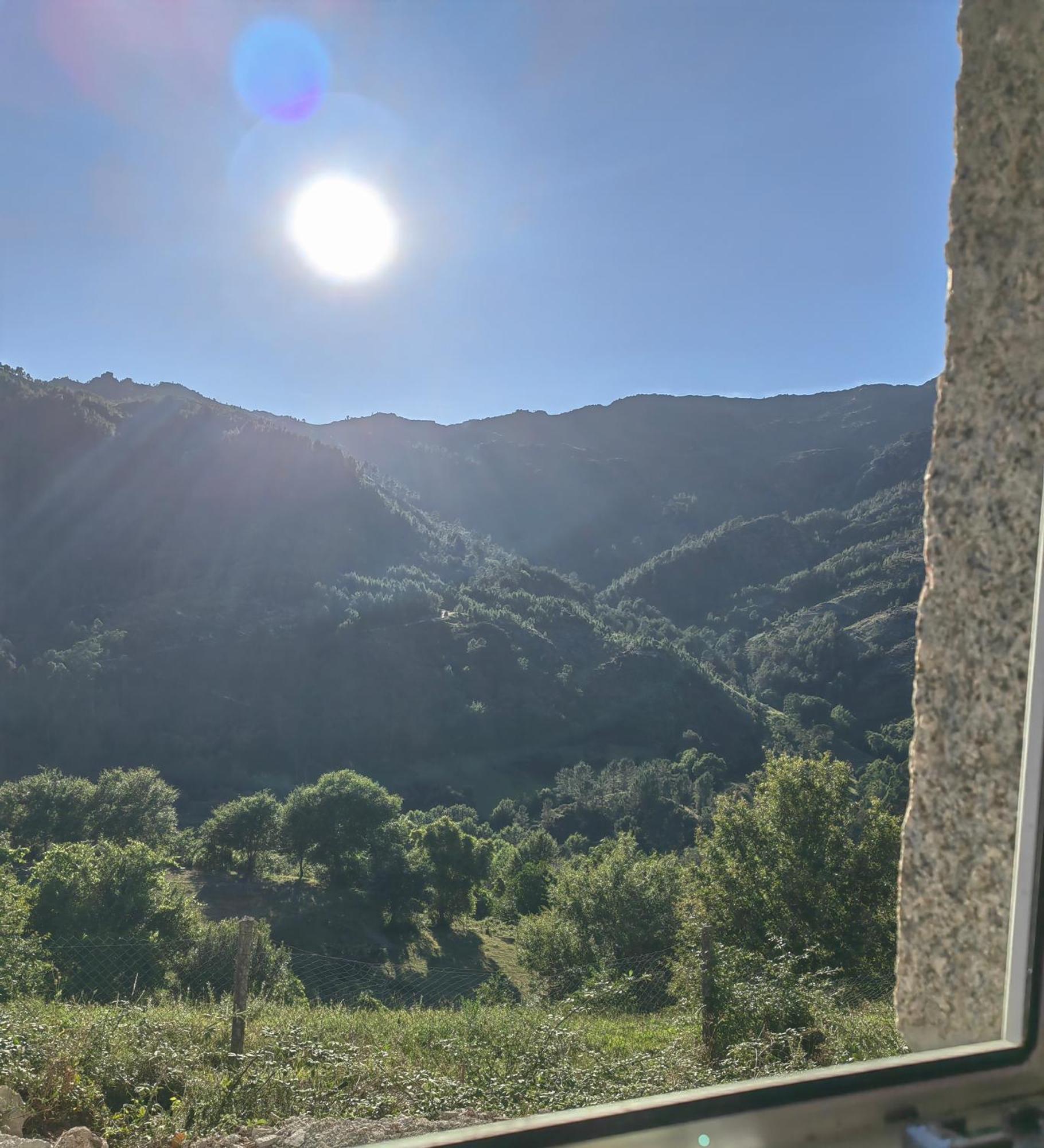 Vale Das 7Lagoas Geres Luaran gambar