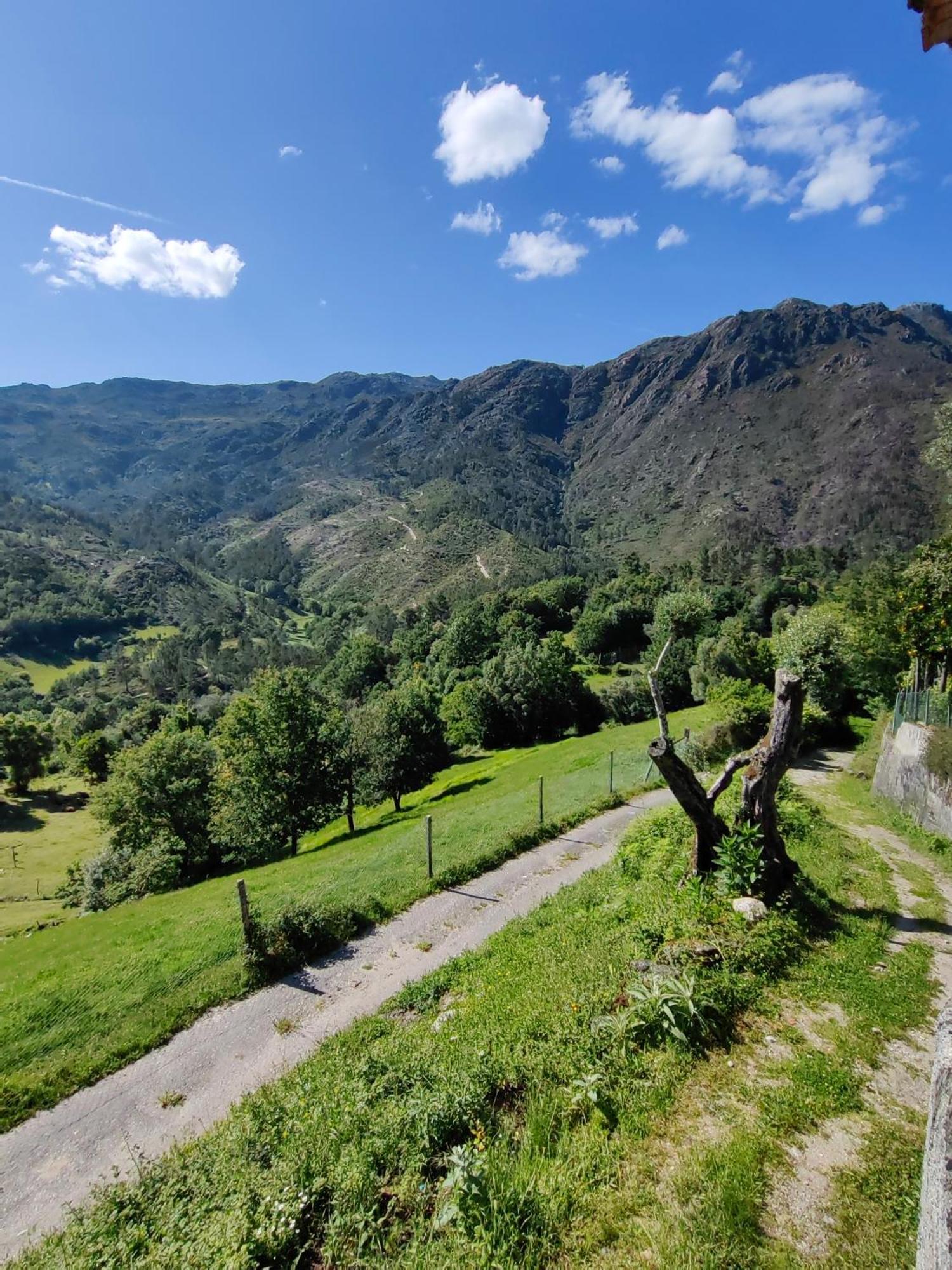 Vale Das 7Lagoas Geres Luaran gambar